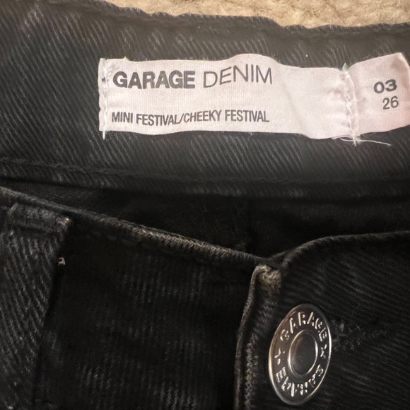 Garage mini festival Jean shorts - Picture 2 of 2